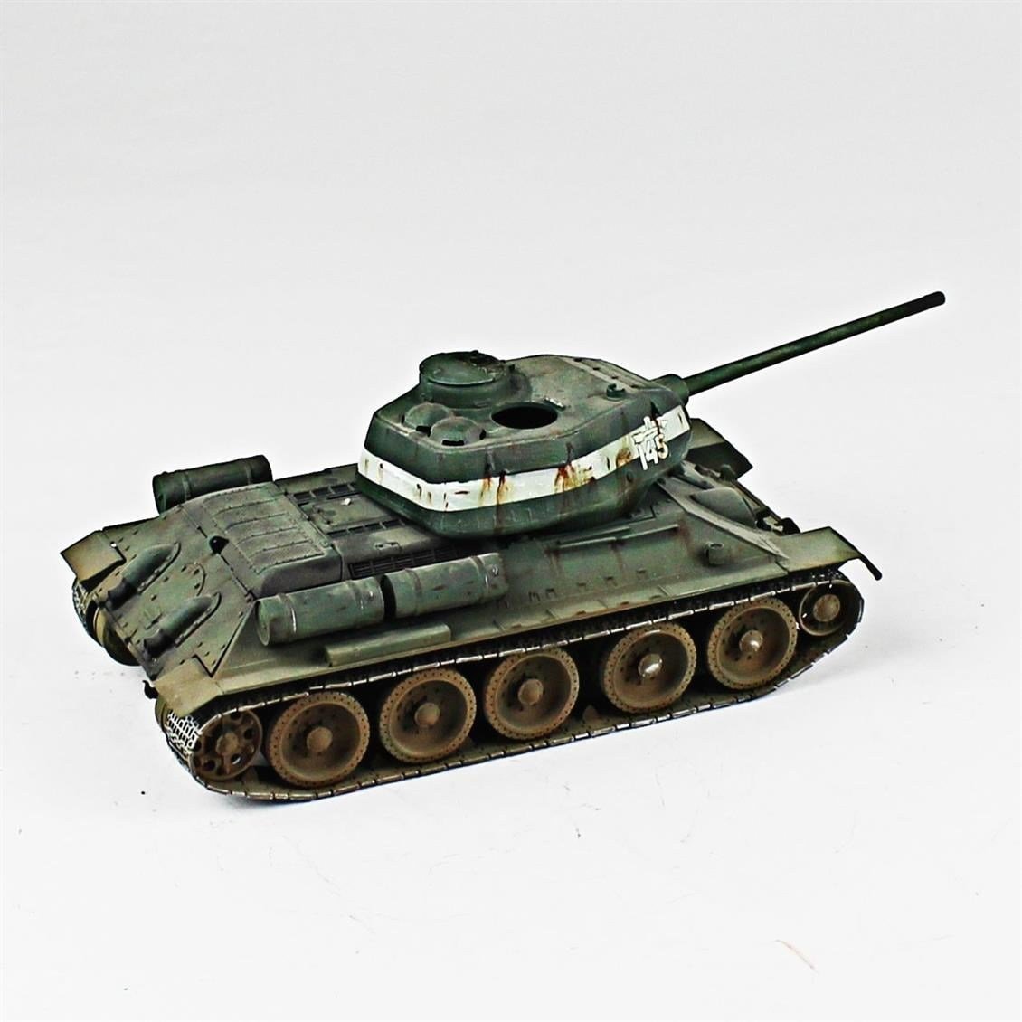 QD244 1/35 T-34/85, Tamiya, Sergilemeye Hazır Plastik Tank Modeli