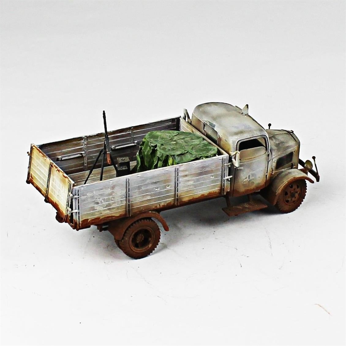 QD249 1/35 Mercedes-Benz Kamyon, Italeri, Sergilemeye Hazır Plastik Tank Modeli