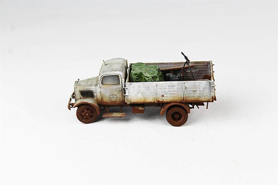 QD249 1/35 Mercedes-Benz Kamyon, Italeri, Sergilemeye Hazır Plastik Tank Modeli