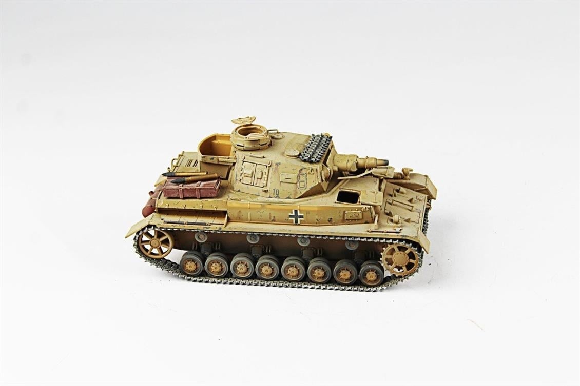 QD250 1/35 Panzer IV Ausf D, Tamiya, Sergilemeye Hazır Plastik Tank Modeli