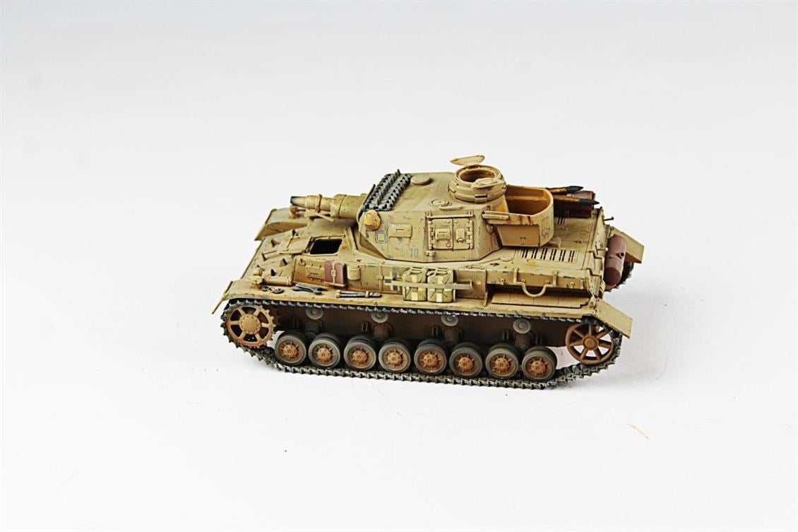 QD250 1/35 Panzer IV Ausf D, Tamiya, Sergilemeye Hazır Plastik Tank Modeli