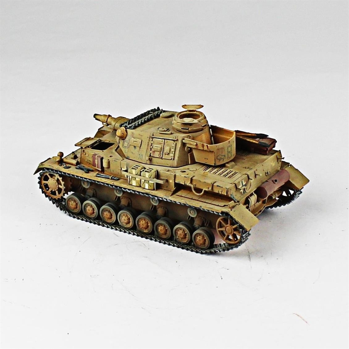 QD250 1/35 Panzer IV Ausf D, Tamiya, Sergilemeye Hazır Plastik Tank Modeli