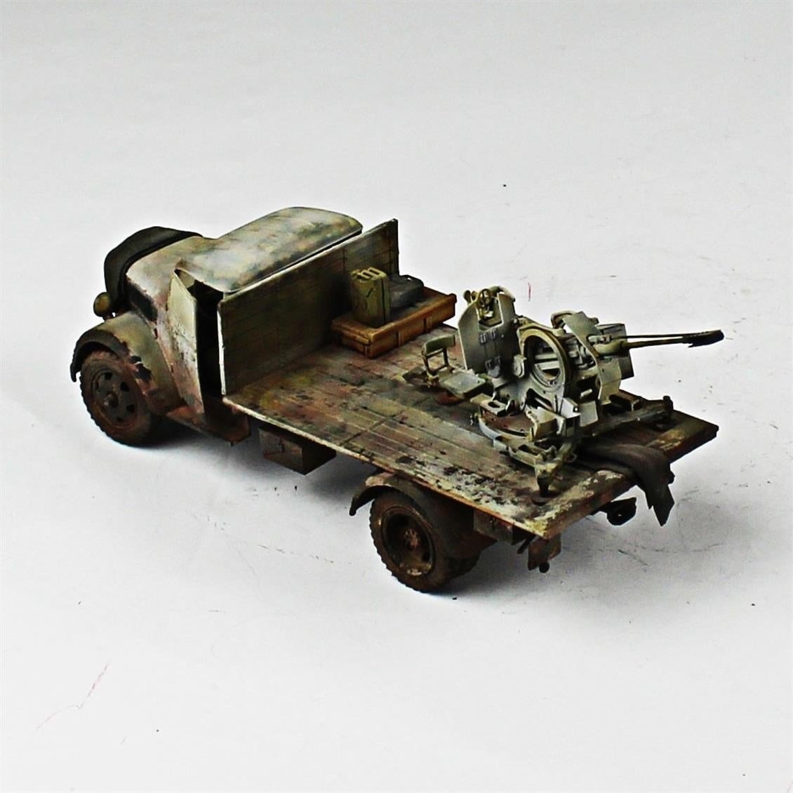 QD253 1/35 Opel Blitz + 37 Flak, Tamiya, Sergilemeye Hazır Plastik Tank Modeli