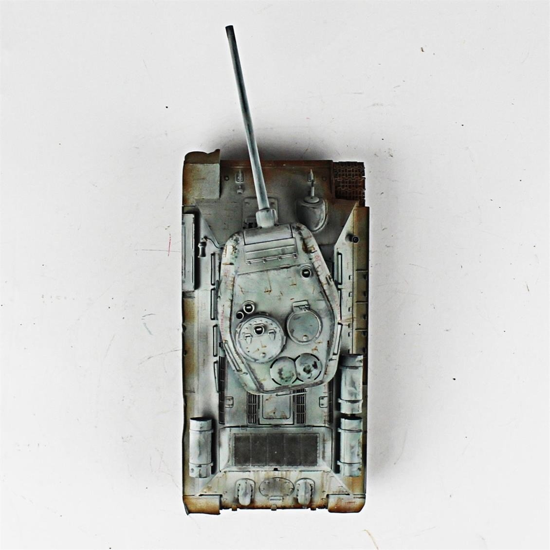 QD255 1/35 T-34/85, Tamiya, Sergilemeye Hazır Plastik Tank Modeli