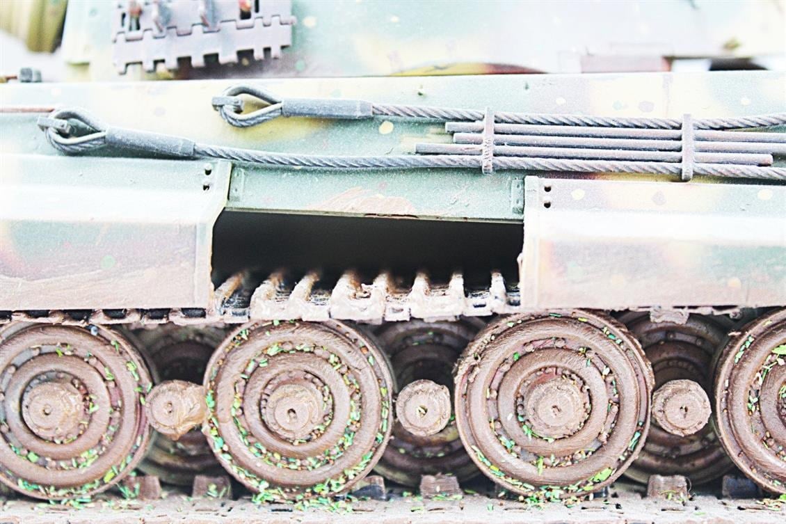 QD259 1/35 King Tiger, Tamiya, Sergilemeye Hazır Plastik Tank Modeli