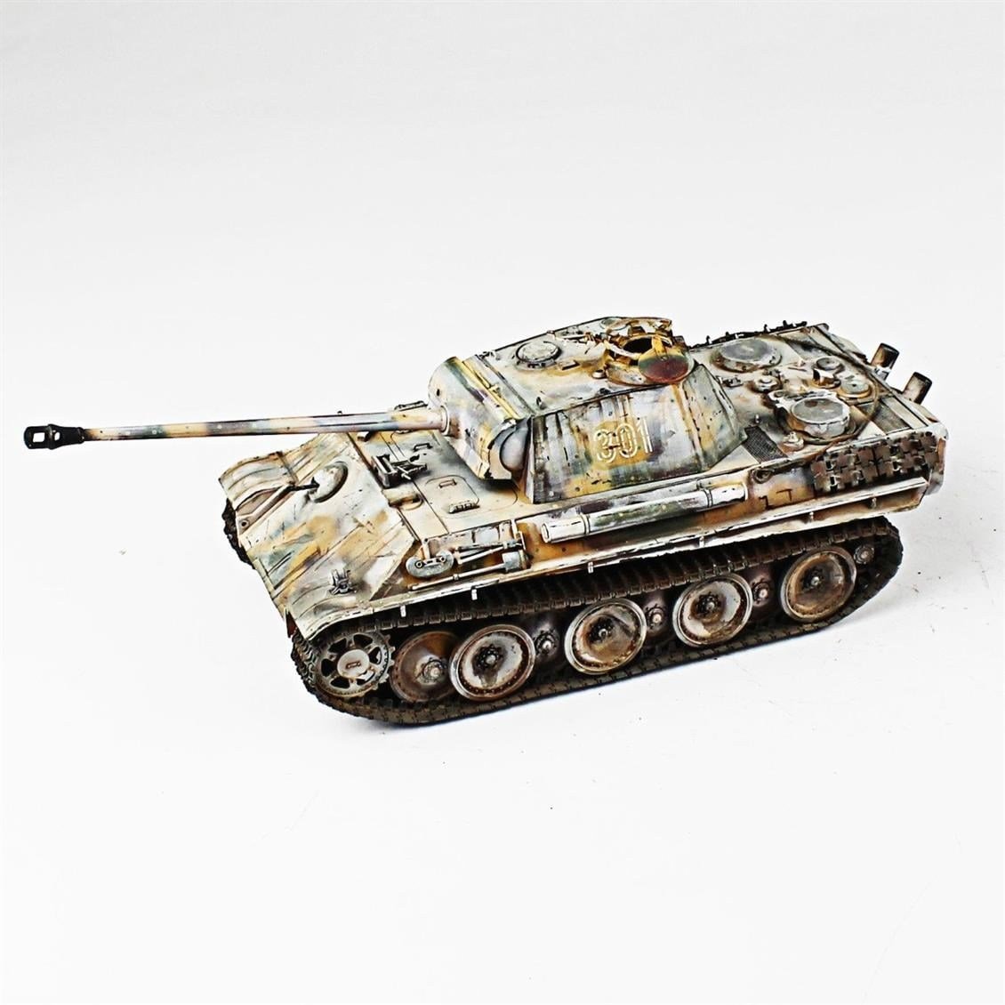 QD260 1/35 Panther, Tamiya, Sergilemeye Hazır Plastik Tank Modeli