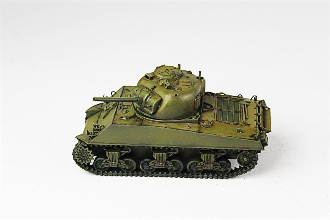 QD277 1/35 M4 Sherman, Tamiya, Sergilemeye Hazır Plastik Tank Modeli