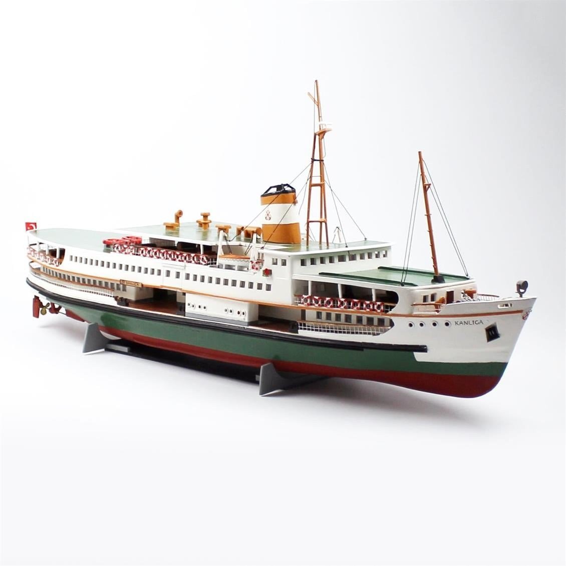 QD401 100 cm. Kanlıca Yolcu Vapuru,Camekan ile Sergilemeye Hazır Gemi Modeli
