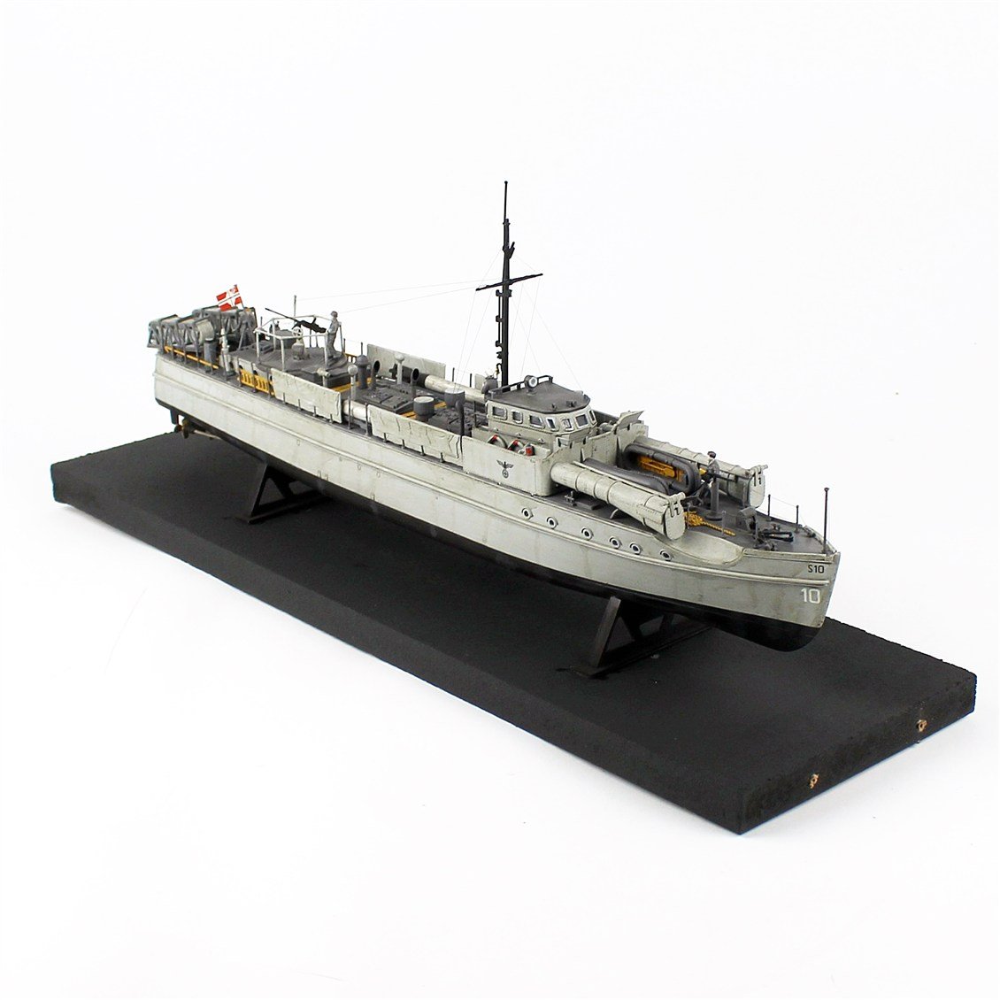 QD407 1/72 Ölçek, German S-Boat, 1939-45 Alman Torpido Botu, Camekanlı, Sergilemeye Hazır, Plastik Gemi Modeli