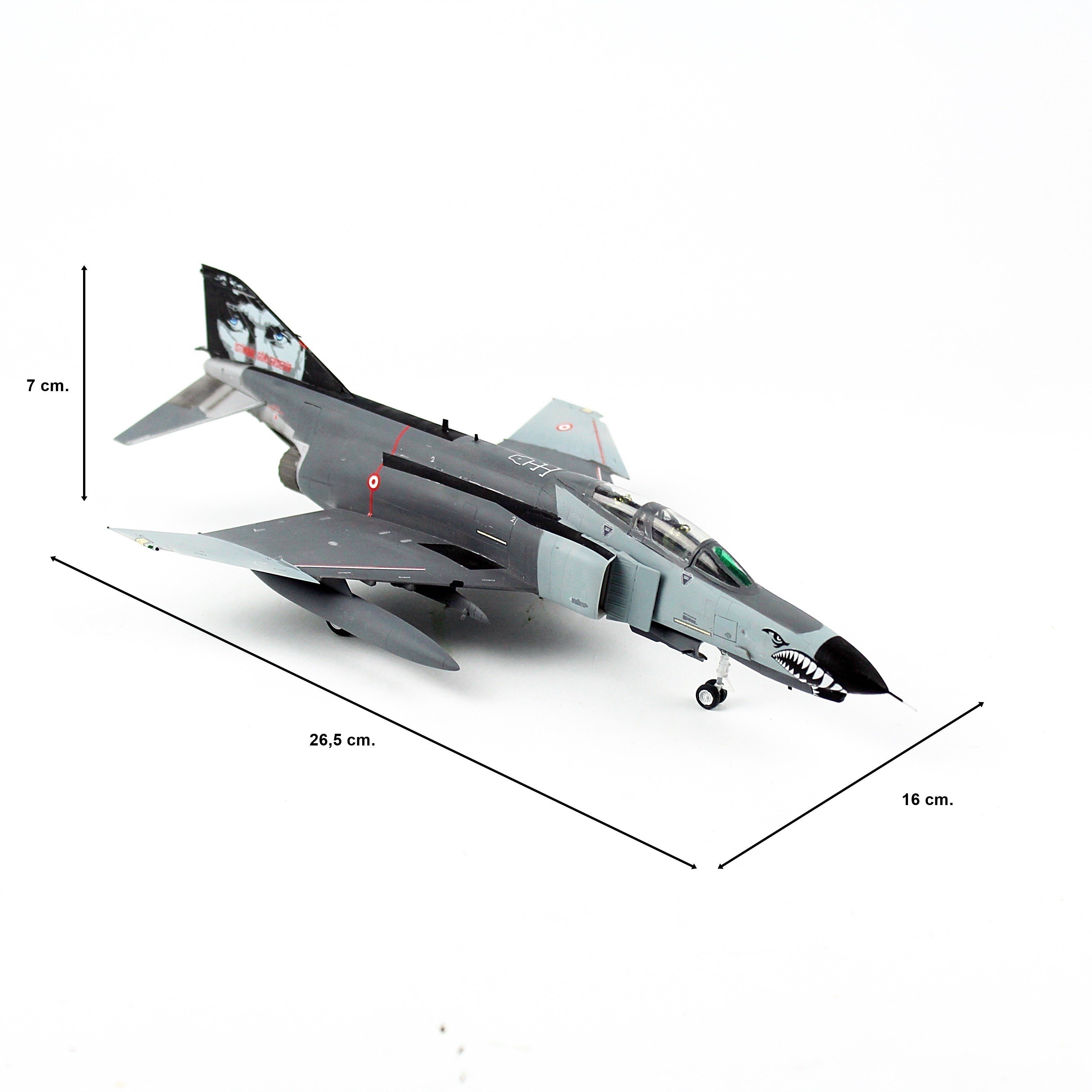 QD607 1/72 Ölçek, F-4E Phantom, 50. Yıl Decalli 2 Nolu Uçak, Sergilemeye Hazır Savaş Uçağı Modeli
