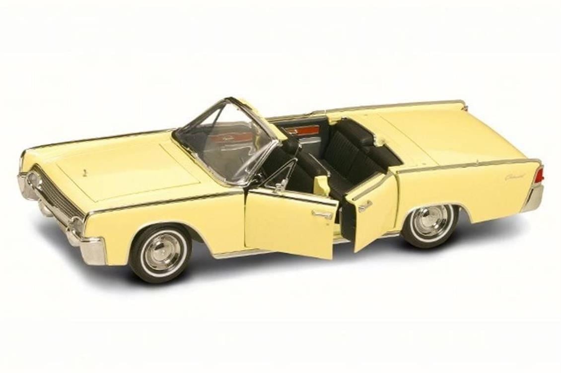 Road Signature 20088 1/18 Ölçek, 1961 Lincoln Continantal, Yellow, Sergilemeye Hazır Metal Araba Modeli