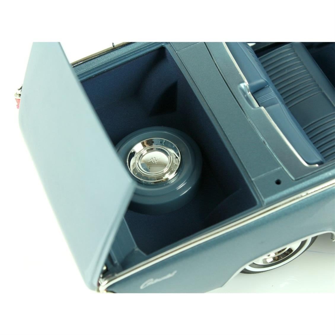 Road Signature 20088 1/18 Ölçek, 1961 Lincoln Continantal, Dark Blue, Sergilemeye Hazır Metal Araba Modeli