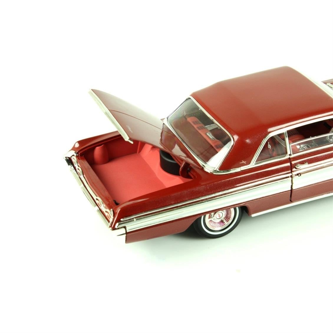 Road Signature 20208 1/18 Ölçek, 1962 Oldsmobile Starfire, Carnet, Sergilemeye Hazır Metal Araba Modeli