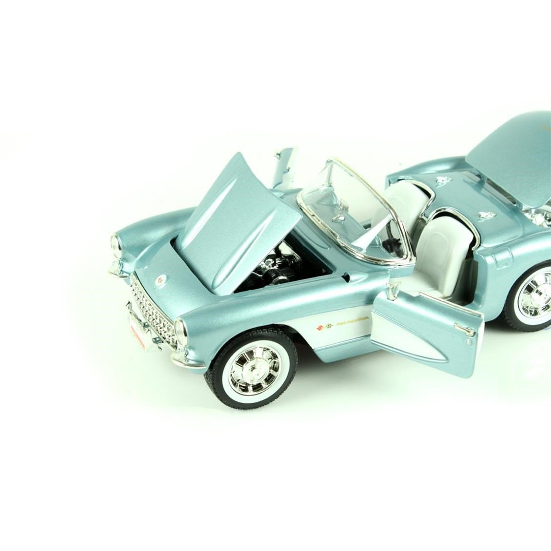 Road Signature 92018 1/18 Ölçek, 1957 Chevrolet Corvette, Metallic Blue, Sergilemeye Hazır Metal Araba Modeli