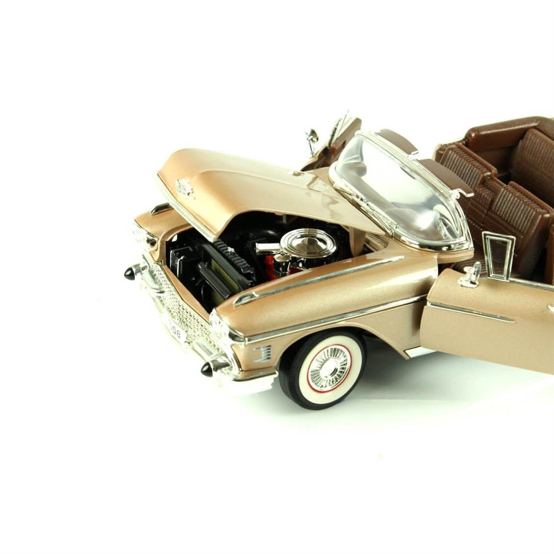 Road Signature 92158 1/18 Ölçek, 1958 Cadillac Eldorado, Biarritz Gold, Sergilemeye Hazır Metal Araba Modeli