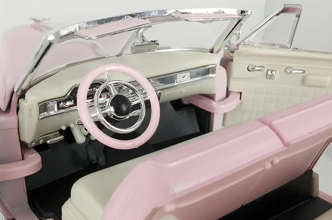 Road Signature 92308 1/18 Ölçek, 1949 Cadillac Coupe Deville Convertible, Pink, Sergilemeye Hazır Metal Araba Modeli