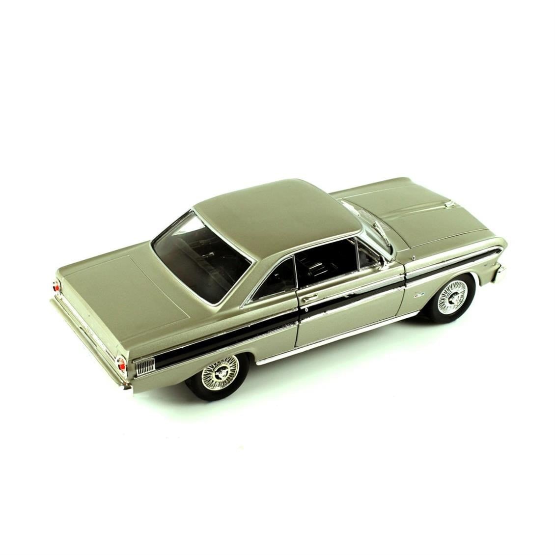 Road Signature 92708 1/18 Ölçek, 1964 Ford Falcon, Silver, Sergilemeye Hazır Metal Araba Modeli