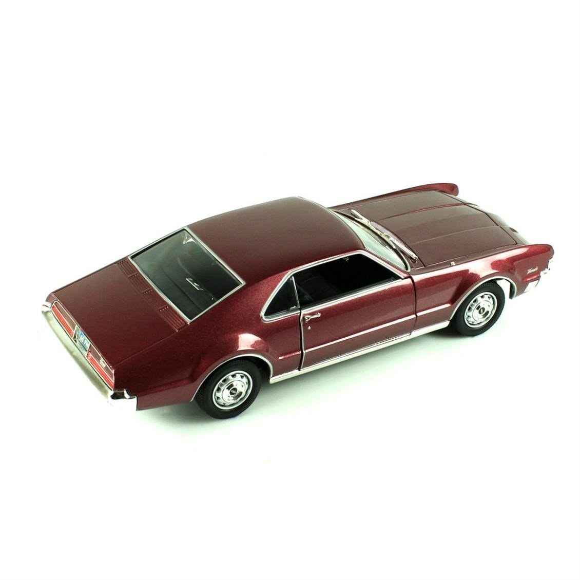 Road Signature 92718 1/18 Ölçek, 1966 Oldsmobile Toronado, Burgundy, Sergilemeye Hazır Metal Araba Modeli