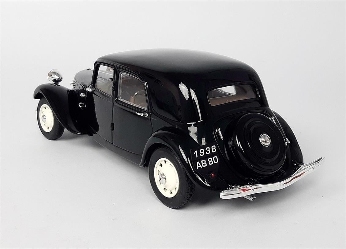Solido 1800903 1/18 Ölçek, 1937 Citroën Traction 11CV, Siyah, Sergilemeye Hazır Metal Araba Modeli