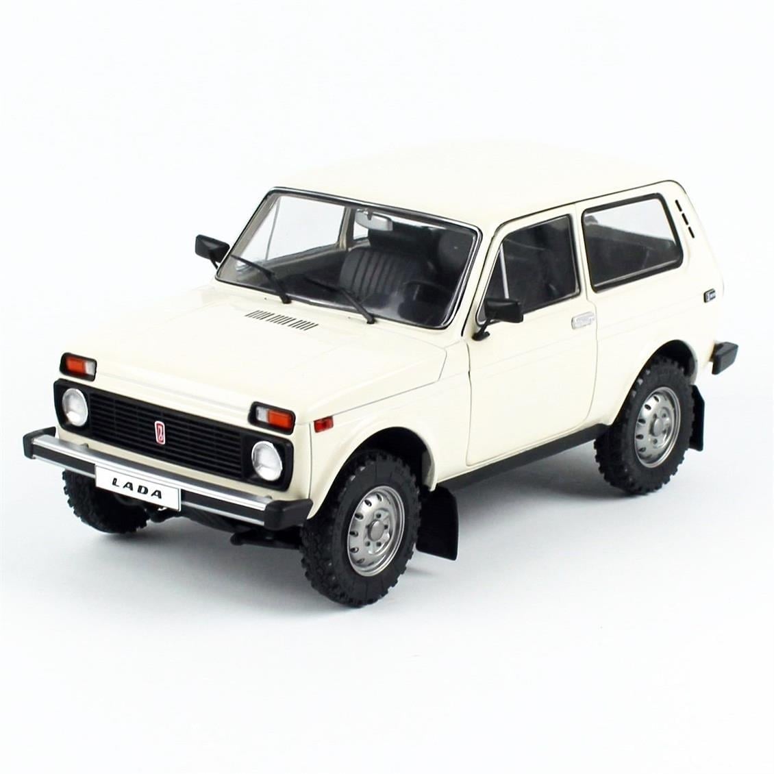 Solido 1807301 1/18 Ölçek, 1980 Lada Niva, Krem Beyaz, Sergilemeye Hazır Metal Araba Modeli