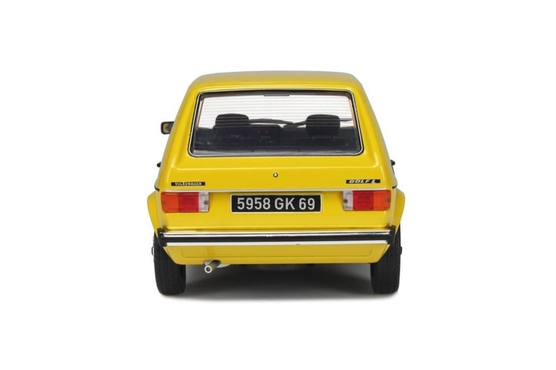 Solido S1800201 1/18 Ölçek, 1983 Volkswagen Golf-Sarı-Sergilemeye Hazır Metal Araba Modeli