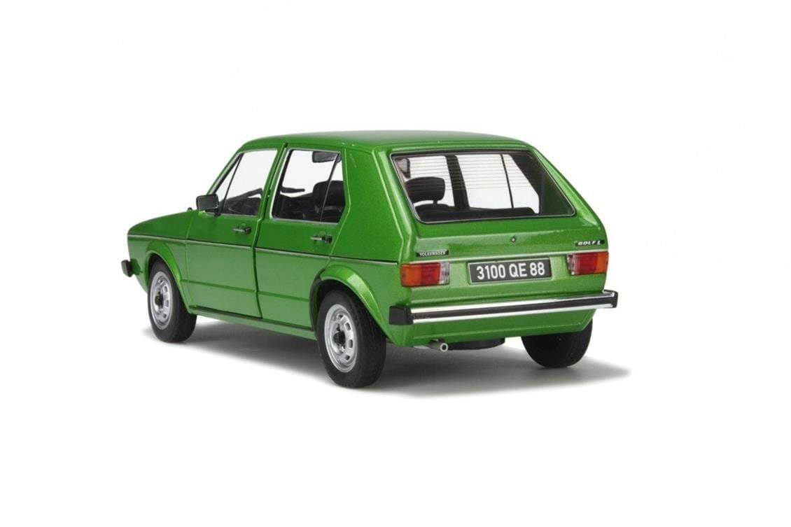 Solido S1800203 1/18 Ölçek, 1983 Volkswagen Golf-Yeşil-Sergilemeye Hazır Metal Araba Modeli