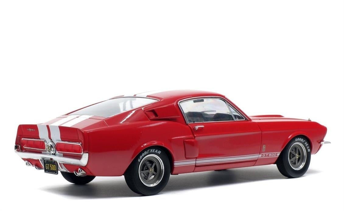 Solido S1802902 1/18 Ölçek, 1967 Shelby Mustang GT500-Kırmızı üzeri Beyaz Çizgili-Sergilemeye Hazır Metal Araba Modeli