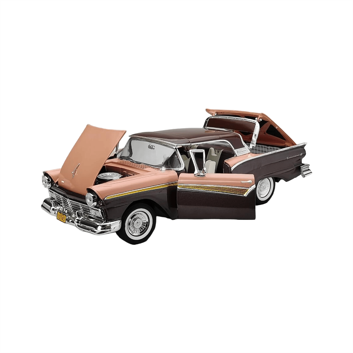 Sunstar 1345 1/18 Ölçek, 1957 Ford Fairlane 500 Skyliner, Kahve-Koyu Bej, Sergilemeye Hazır Metal Araba Modeli