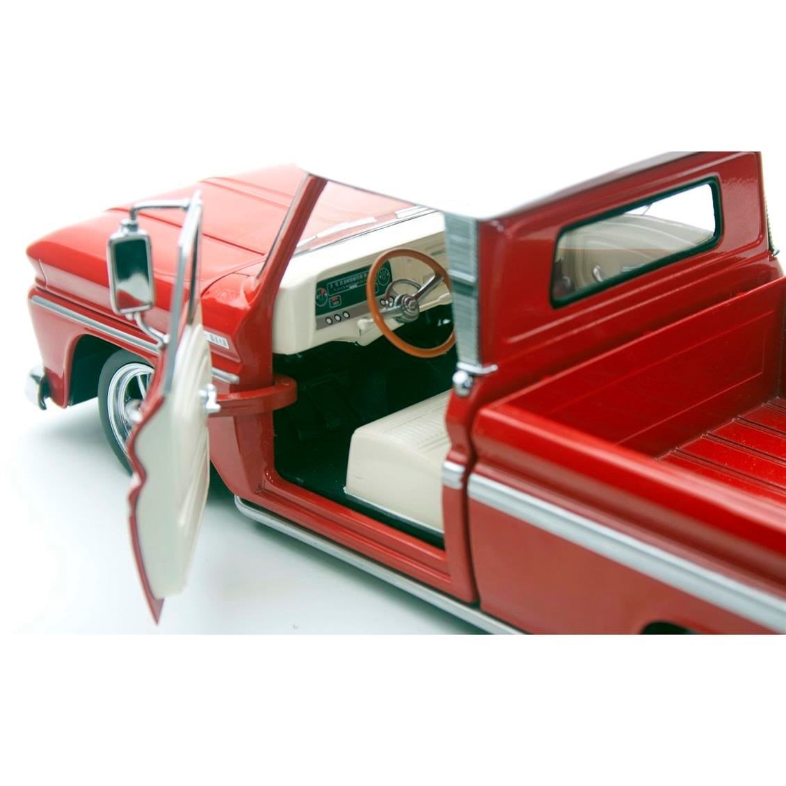 Sunstar 1365 1/18 Ölçek, 1965 Chevrolet C-10 Styleside Alçaltılmış Kamyonet, Kırmızı, Sergilemeye Hazır Metal Araba Modeli
