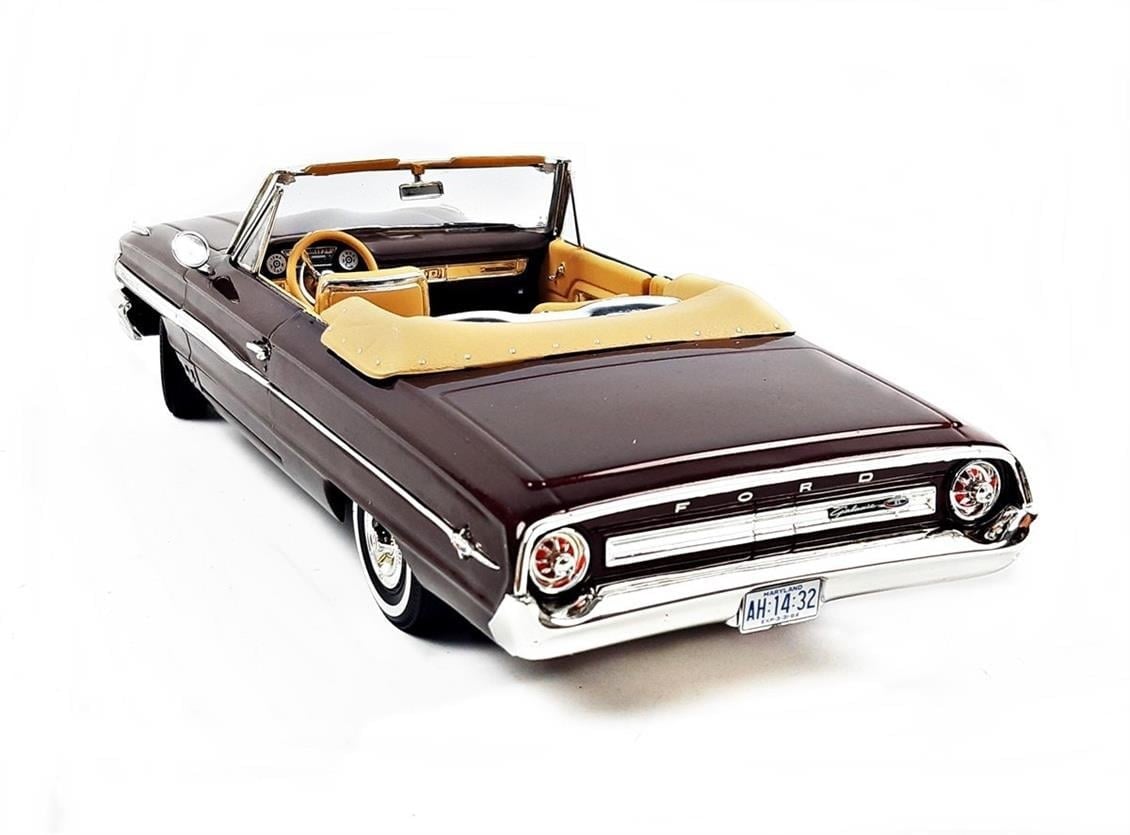Sunstar 1432 1/18 Ölçek, 1964 Ford Galaxie 500 XL Open Convertible, Bordo, Sergilemeye Hazır Metal Araba Modeli