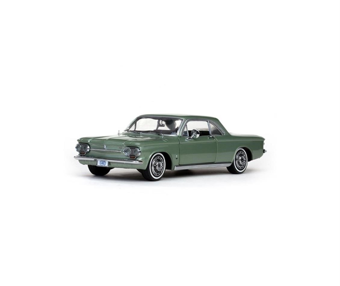 Sunstar 1483 1/18 Ölçek, 1963 Chevrolet Corvair Coupe, Defne Yeşili, Sergilemeye Hazır Metal Araba Modeli