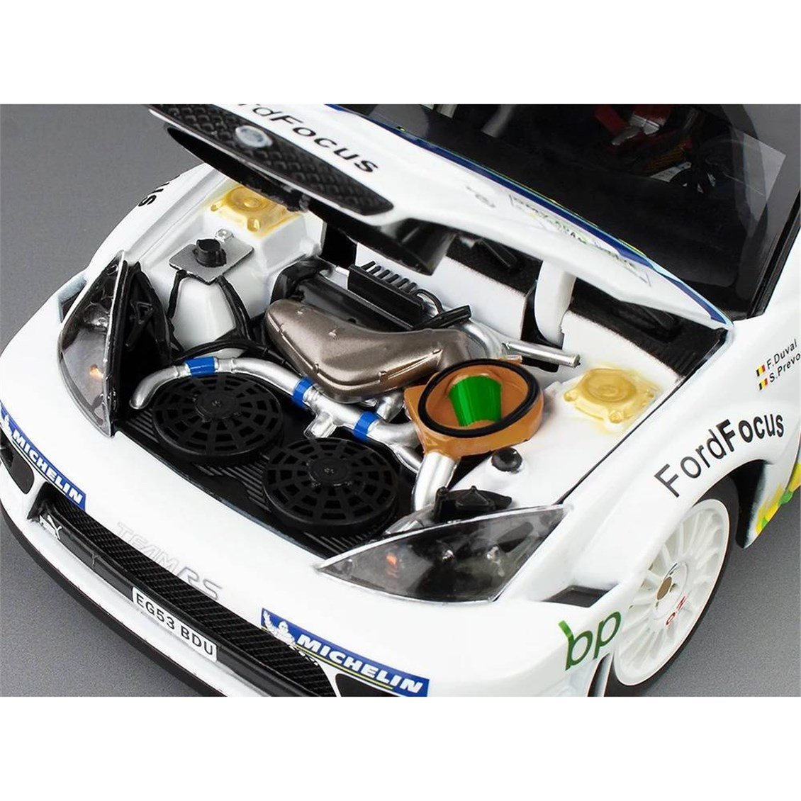 Sunstar 3881 1/18 Ölçek, Ford Focus RS WRC '04-#8 F.Duval/S.Prévot - 2nd Rally Deutschland 2004, Sergilemeye Hazır Metal Araba