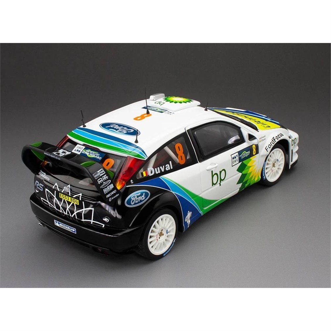 Sunstar 3881 1/18 Ölçek, Ford Focus RS WRC '04-#8 F.Duval/S.Prévot - 2nd Rally Deutschland 2004, Sergilemeye Hazır Metal Araba