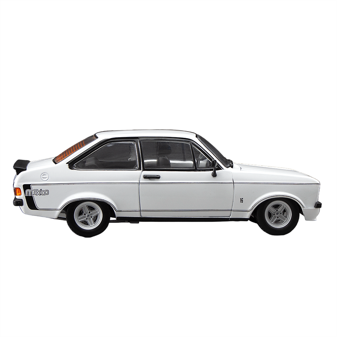 Sunstar 4633 1/18 Ölçek, 1976 Ford Escort MKII RS Mexico, Beyaz, Sergilemeye Hazır Metal Araba Modeli