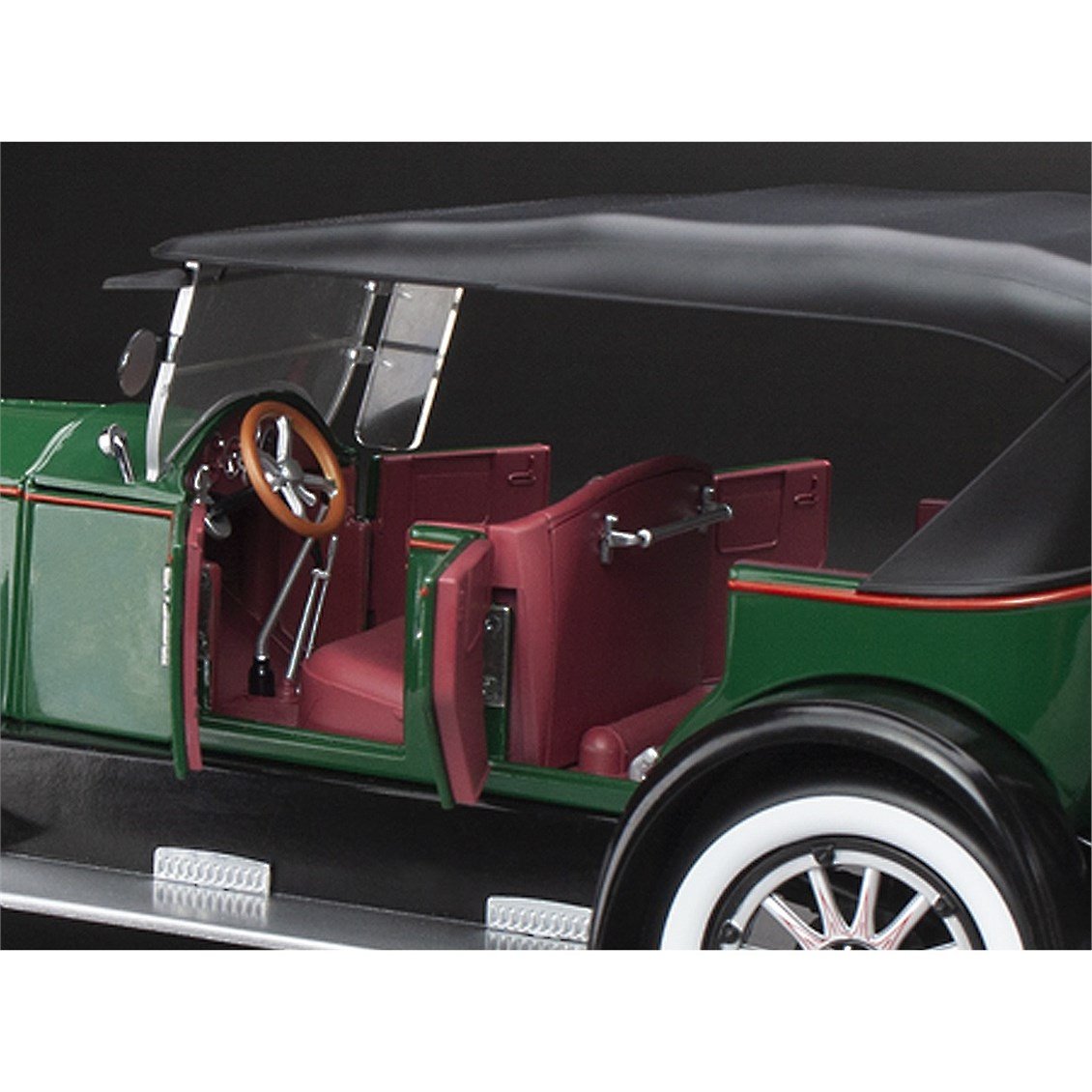 Sunstar 5741 1/18 Ölçek, 1925 Buick Model 25, Yeşil, Sergilemeye Hazır Metal Araba Modeli