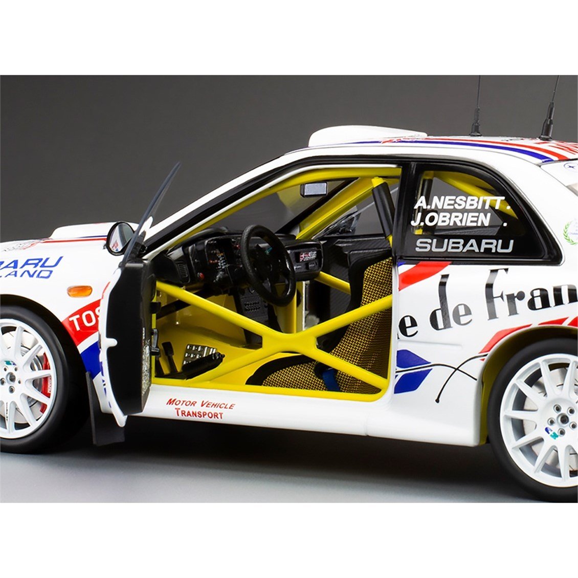 Sunstar 5752 1/18 Ölçek, Subaru Impreza S6 WRC '00 #12 A.Nesbitt / J.O'Brien - Winner Jim Clark Memorial Rally 2002, Sergilemey