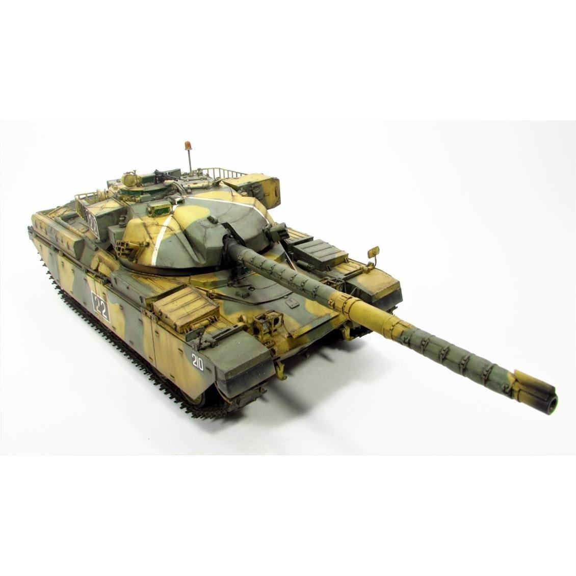 Takom 2028 1/35 Ölçek, İngiliz Ana Muharebe Tankı, Chieftain Mk.10, Plastik Model kiti