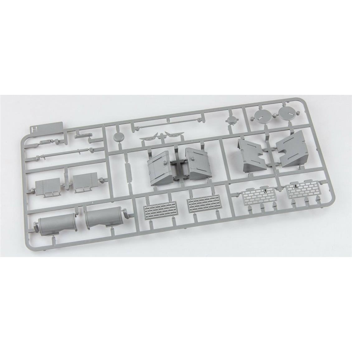 Takom 2192 1/35 Ölçek, TIGER I Sd.Kfz.181 Pz.Kpfw.VI.Ausf.E Ağır Tankı (Experimental project 3 in 1), Plastik model Kiti