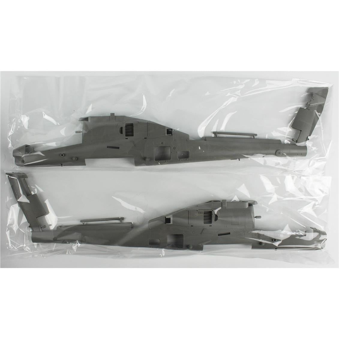 Takom 2602 1/35 Ölçek, AH-64E Apache Guardian Saldırı Helicopteri, Plastik Model Kiti