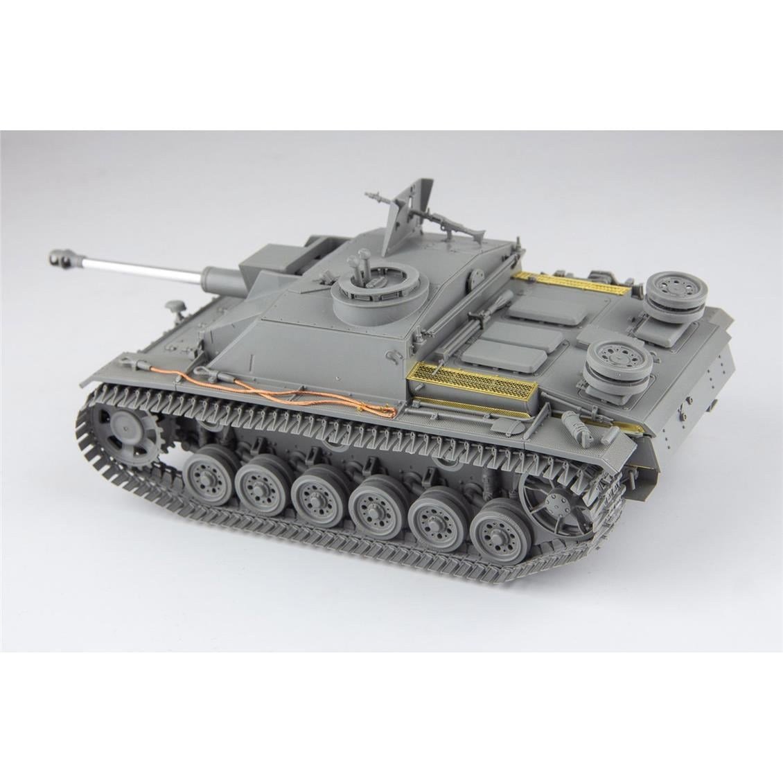 Takom 8010 1/35 Ölçek, StuG.III Ausf.G Tankı, Erken Dönem, Kış Donanımlı, Plastik Model kiti