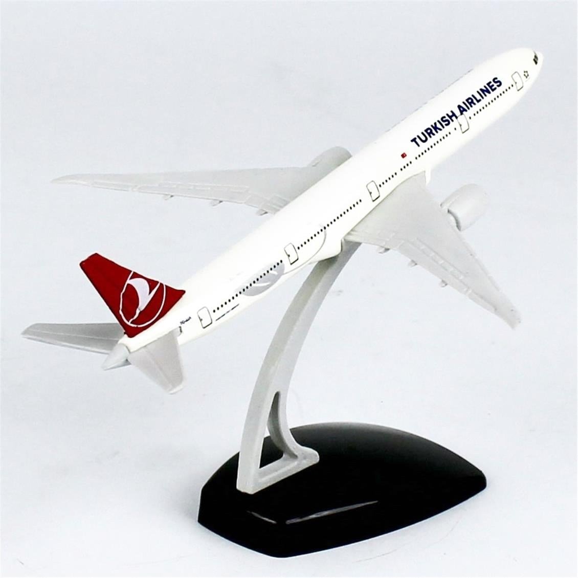 THY059 1/500 Ölçek, THY Lale Logolu Boeing B777-300 Yolcu Uçağı, Sergilemeye Hazır Standlı Model