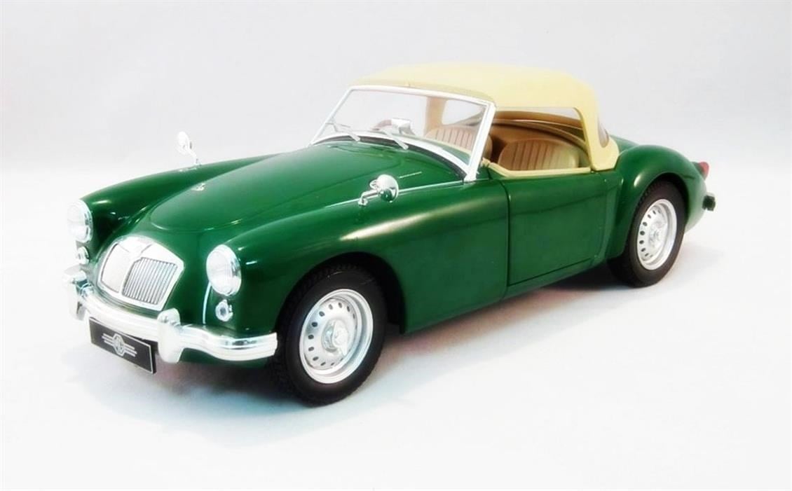 Triple9 Collection 1800165 1/18 Ölçek, 1959 MGA MK I Twin Cam, Yeşil, Sergilemeye Hazır Metal Araba Modeli