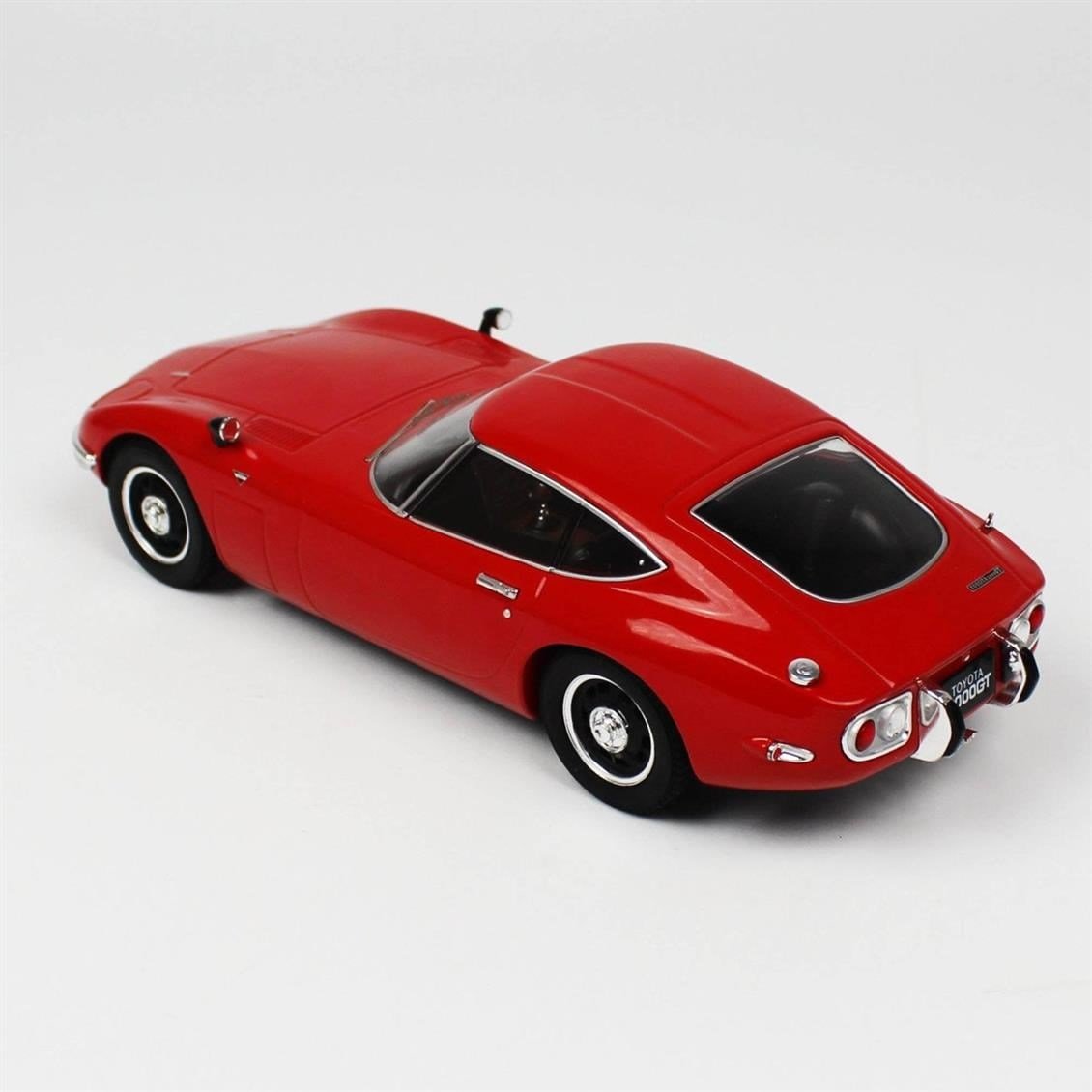 Triple9 Collection 1800184 1/18 Ölçek, 1967 Toyota 2000 GT, Kırmızı, Sergilemeye Hazır Metal Araba Modeli
