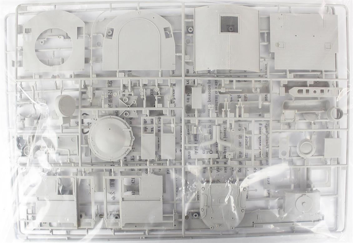 Trumpeter 00210 1/35 Ölçek, Alman BR 52 Savaş Lokomotifi Plastik Model Kiti