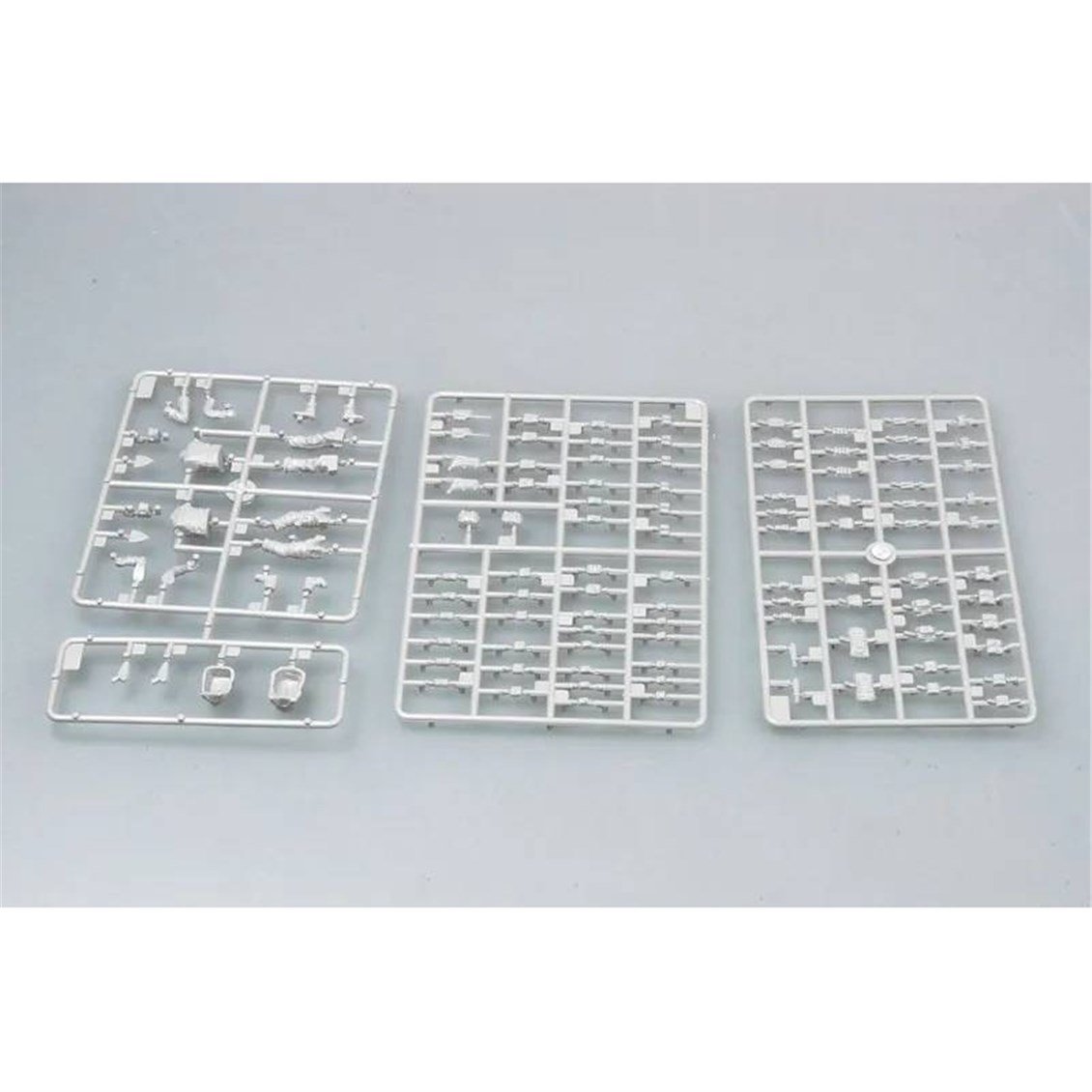 Trumpeter 00424 1/35 Ölçek, Modern ABD Ordusu Zırhlı Araç Mürettebatı ve Piyade Figürleri, Plastik Model Kiti