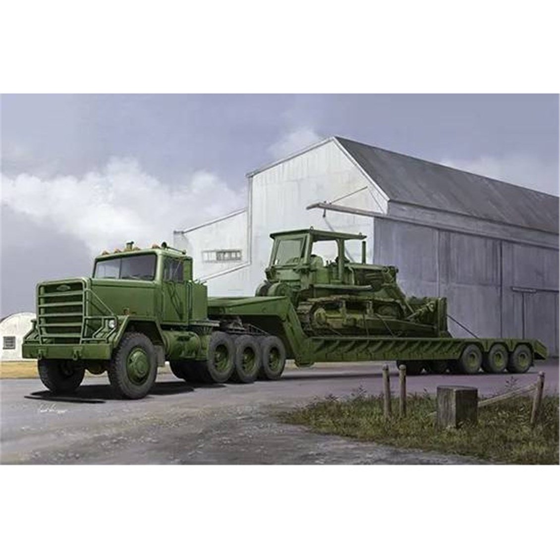 Trumpeter 01078 1/35 Ölçek, M920 Ağır Hizmet Çekici ve M870A1 Yarı Römorku, Plastik Model Kiti