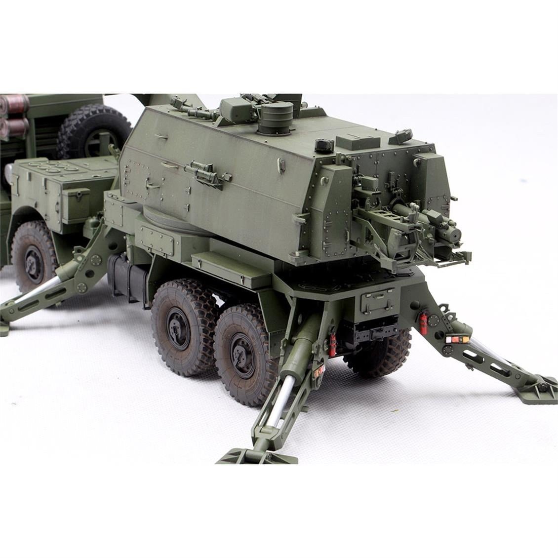 Trumpeter 01085 1/35 Ölçek, Rus 2S35-1 Koalitsiya-SV KSh, Kundağı Motorlu Obüs, Plastik Model Kiti