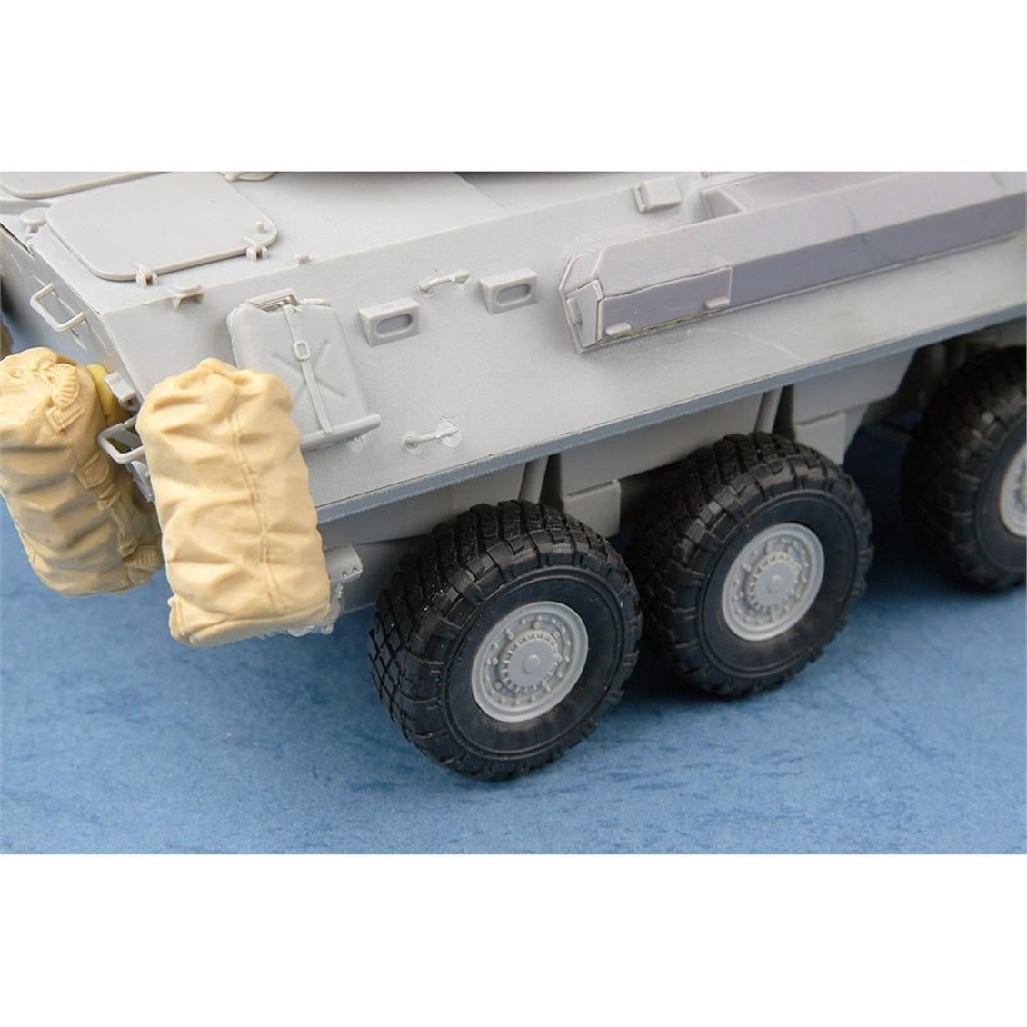 Trumpeter 01513 1/35 Ölçek, LAV-25 SLEP (Service Life Extension Program) Askeri Araç, Plastik Model Kiti