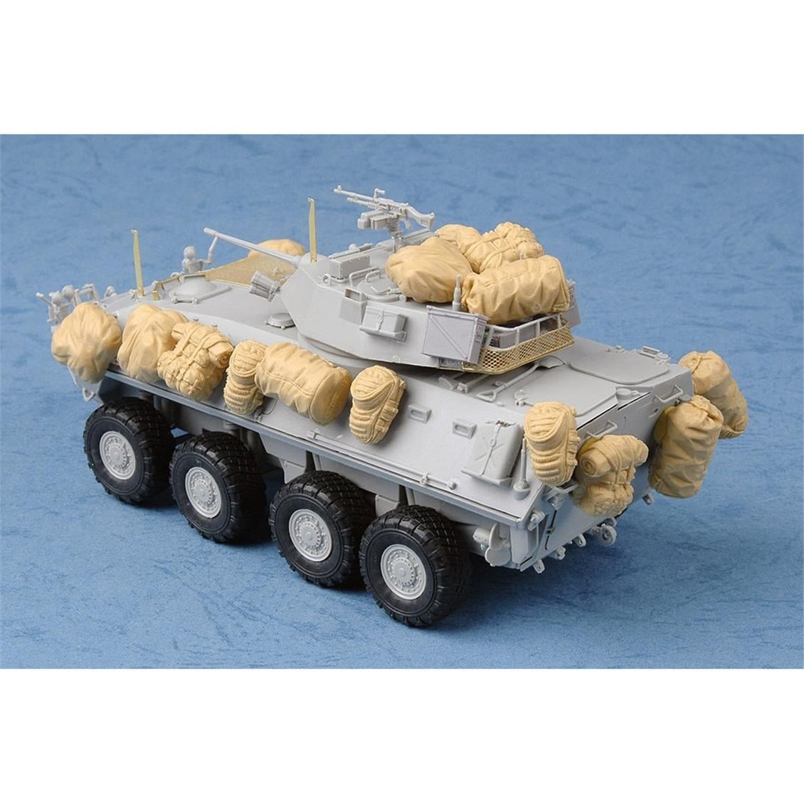 Trumpeter 01513 1/35 Ölçek, LAV-25 SLEP (Service Life Extension Program) Askeri Araç, Plastik Model Kiti
