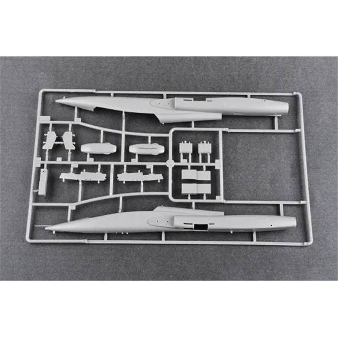 Trumpeter 02877 1/48 Ölçek, T-38C Talon, Eğitim Uçağı Plastik Model Kiti